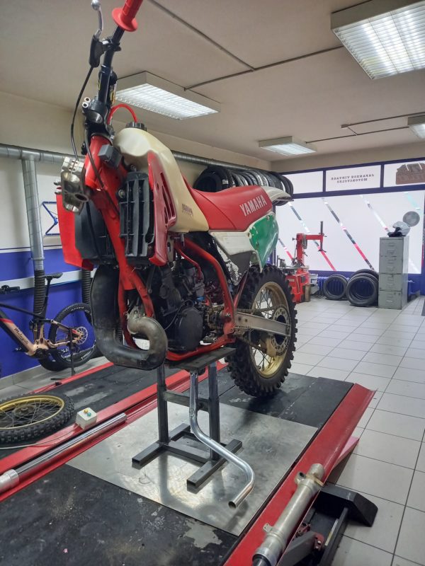 Yamaha YZ 250 – Image 8