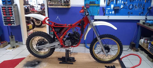 Yamaha YZ 250 – Image 24