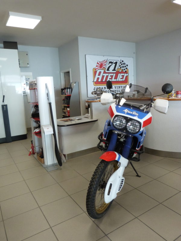 Honda XRV 650 Africa Twin – Image 13